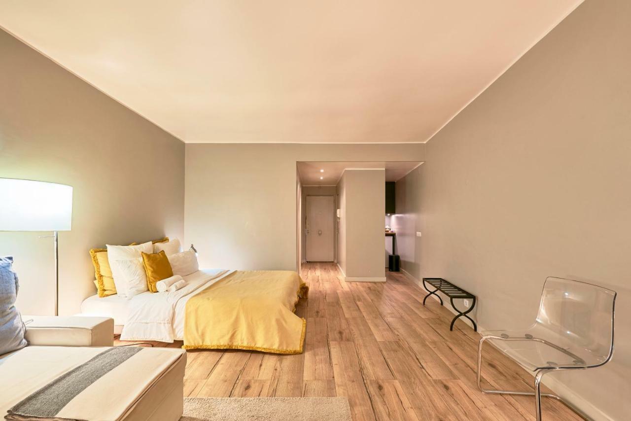 Beachfront Cascais,Estoril Apartment Екстер'єр фото