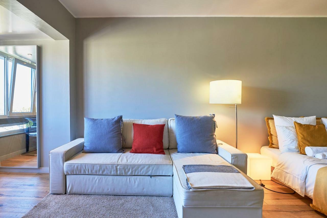 Beachfront Cascais,Estoril Apartment Екстер'єр фото