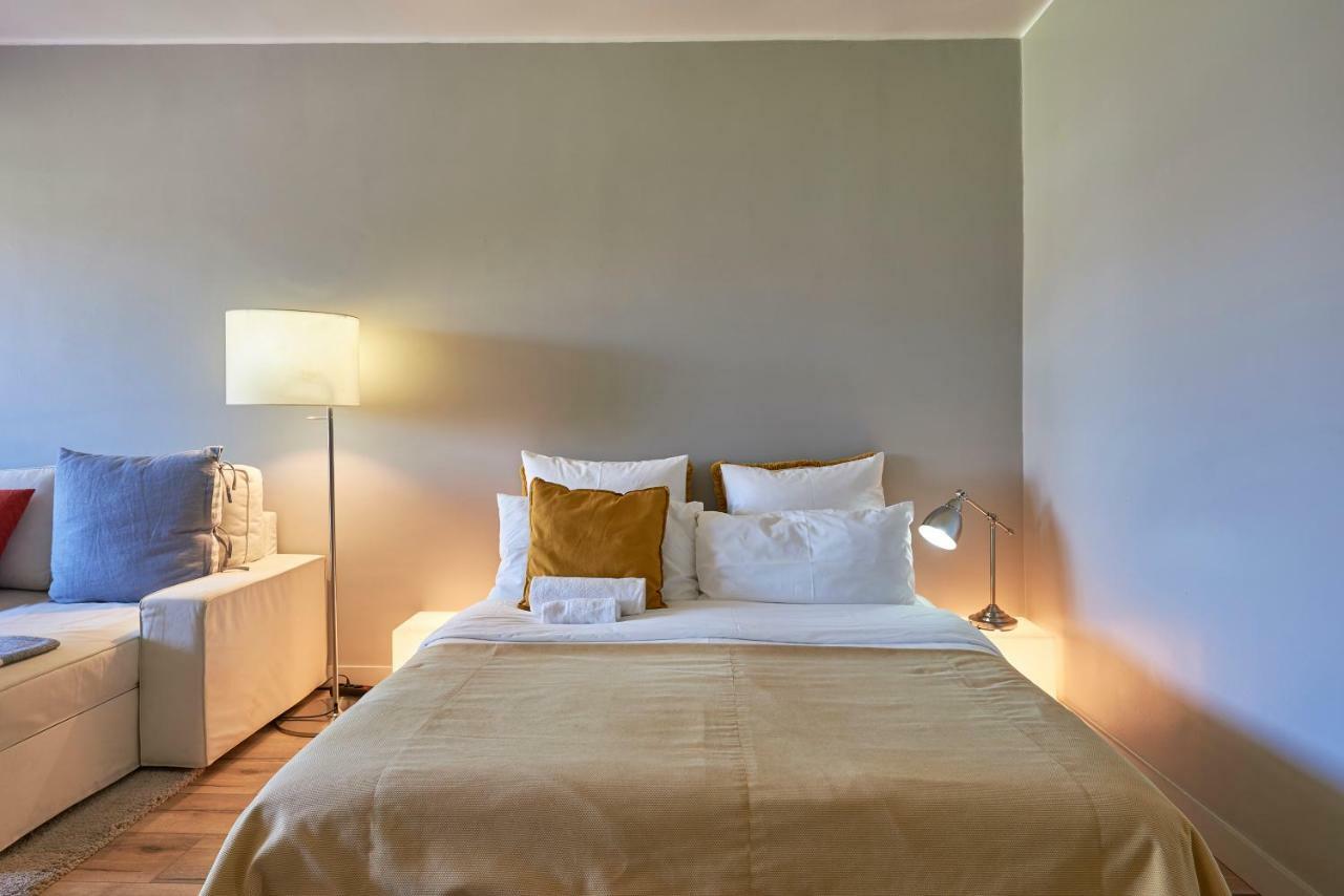 Beachfront Cascais,Estoril Apartment Екстер'єр фото