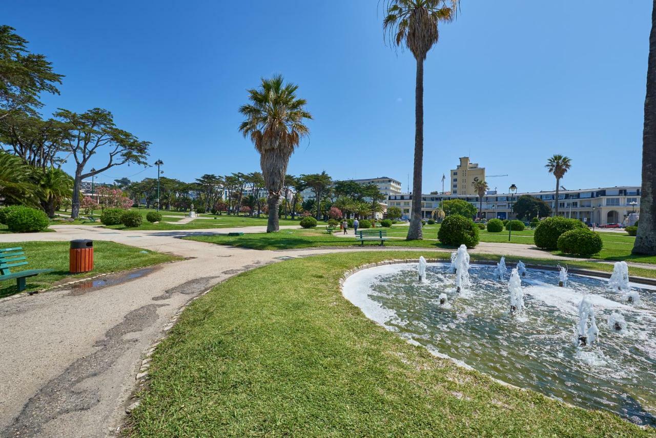 Beachfront Cascais,Estoril Apartment Екстер'єр фото