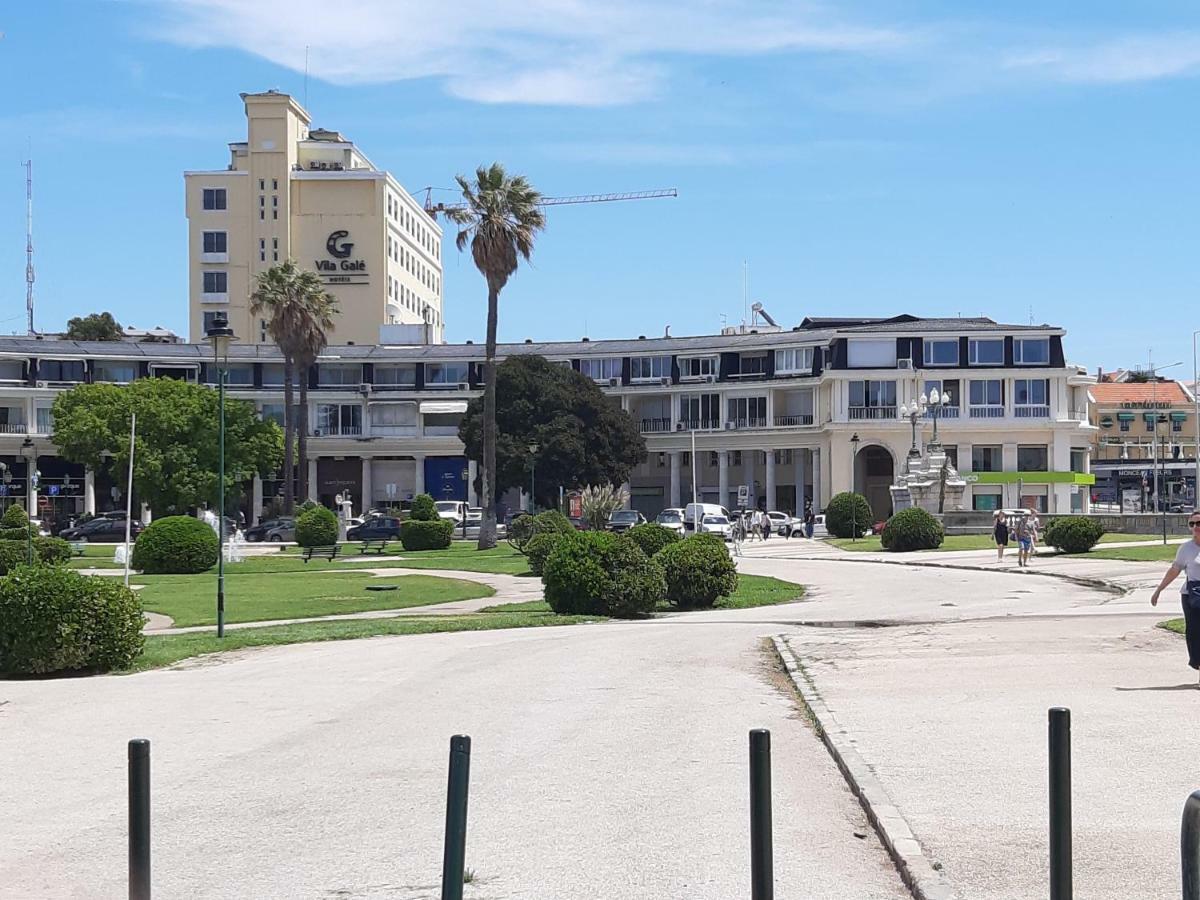 Beachfront Cascais,Estoril Apartment Екстер'єр фото