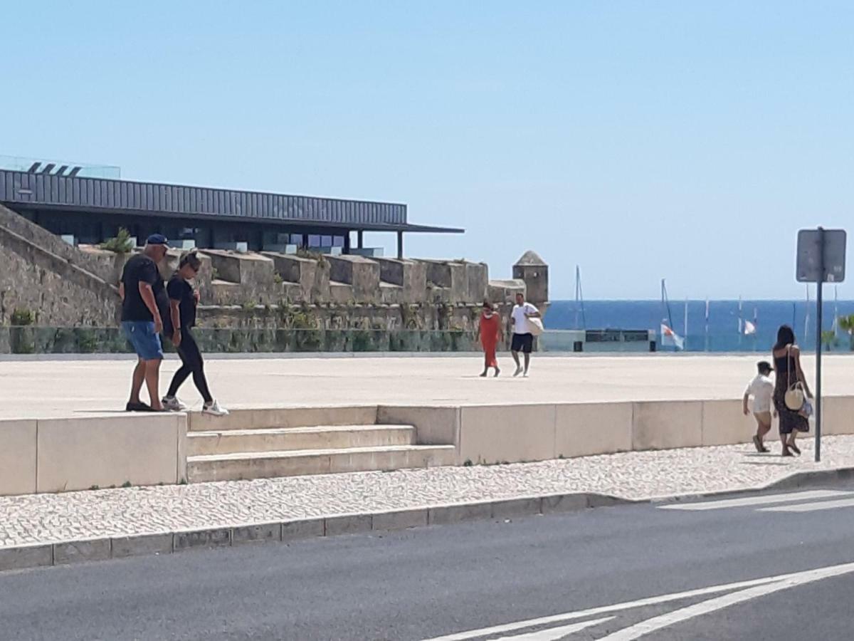 Beachfront Cascais,Estoril Apartment Екстер'єр фото