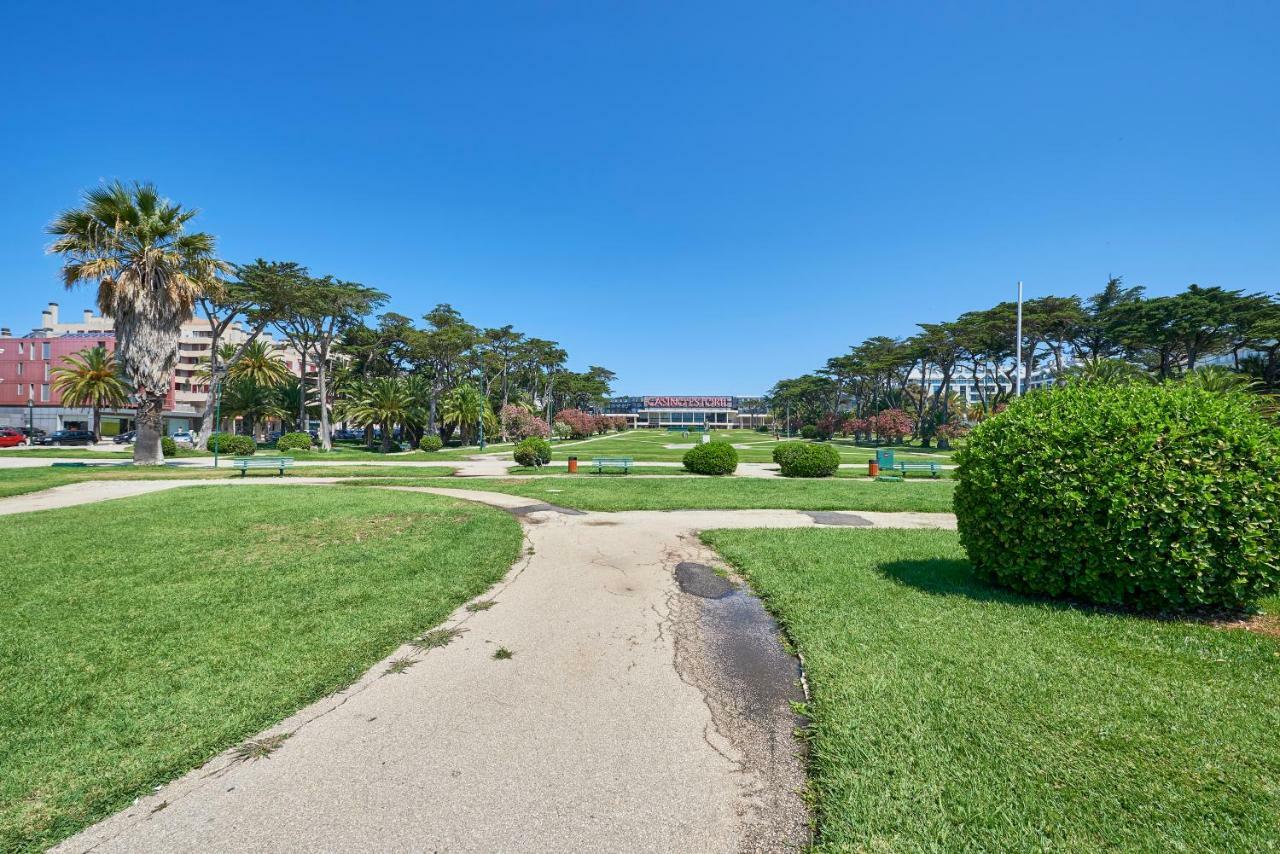 Beachfront Cascais,Estoril Apartment Екстер'єр фото